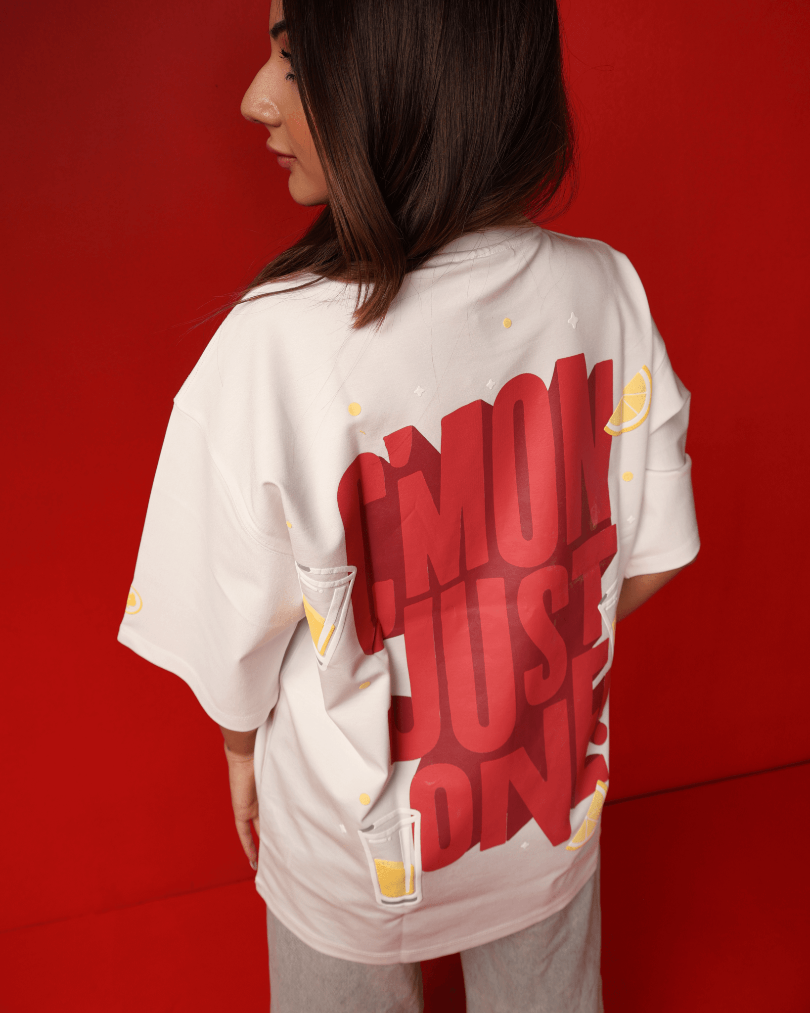 CMON JUST ONE [WHITE] - Bad Lies