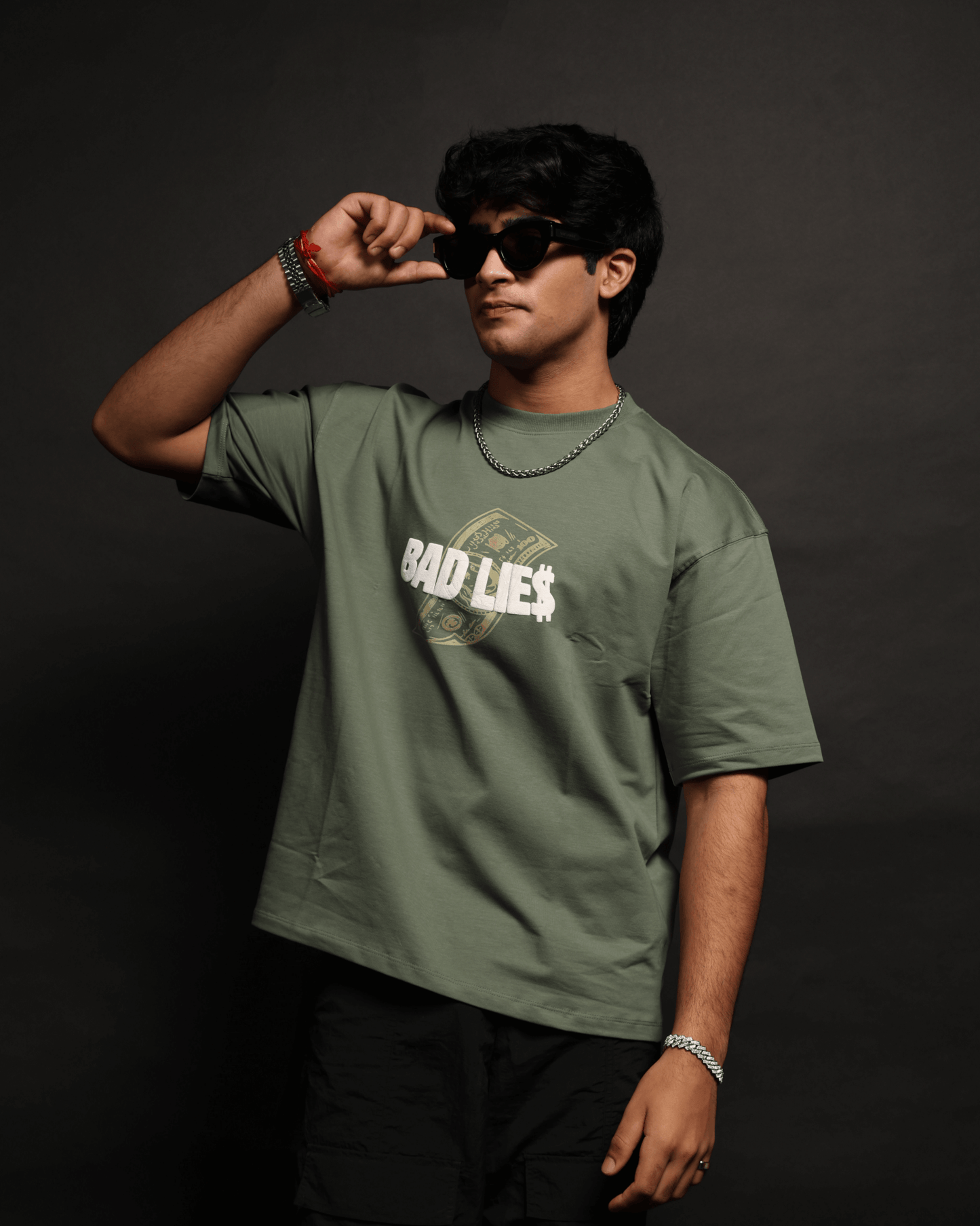 MONEY NEVER CHEATS [GREEN] - Bad Lies