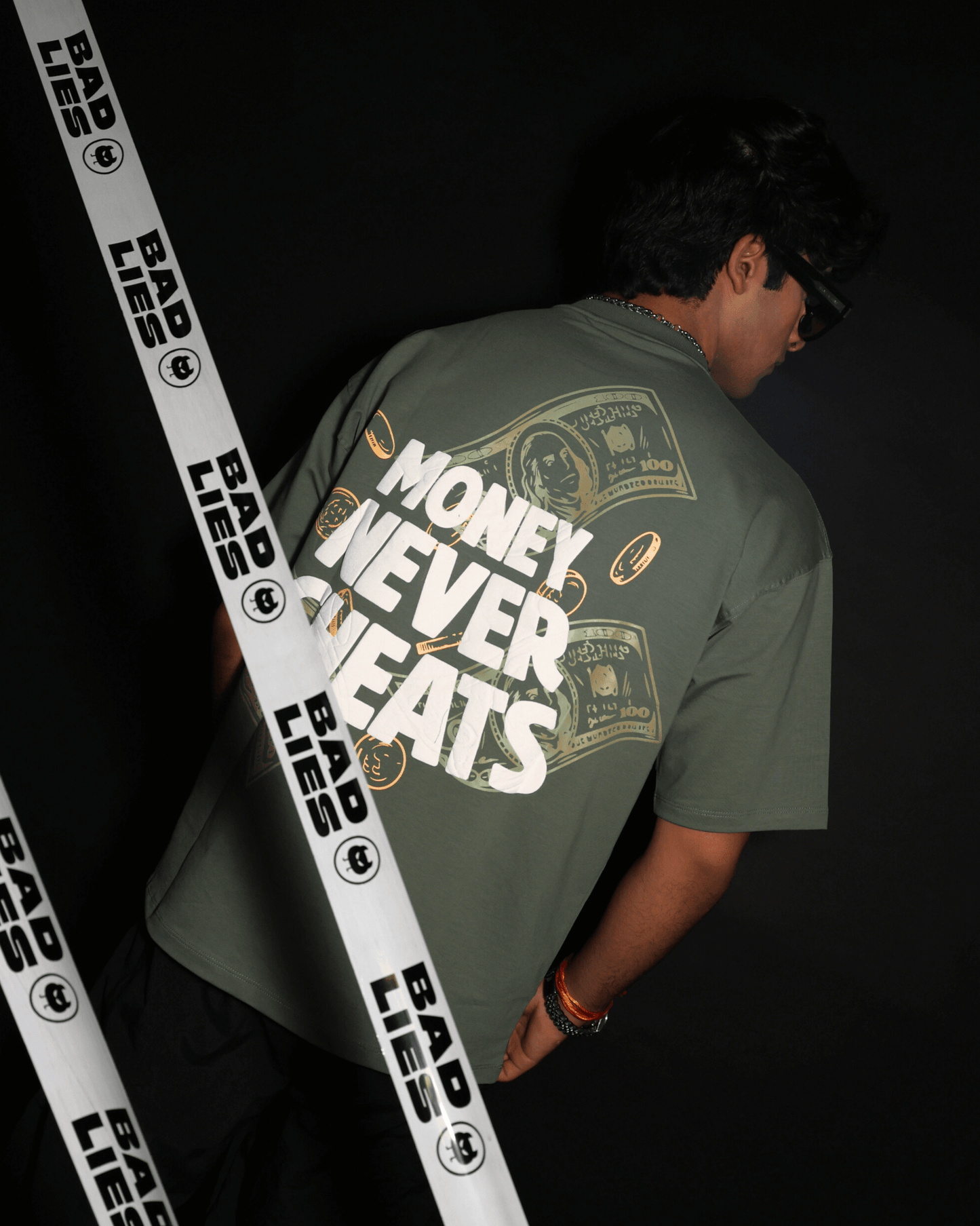 MONEY NEVER CHEATS [GREEN] - Bad Lies