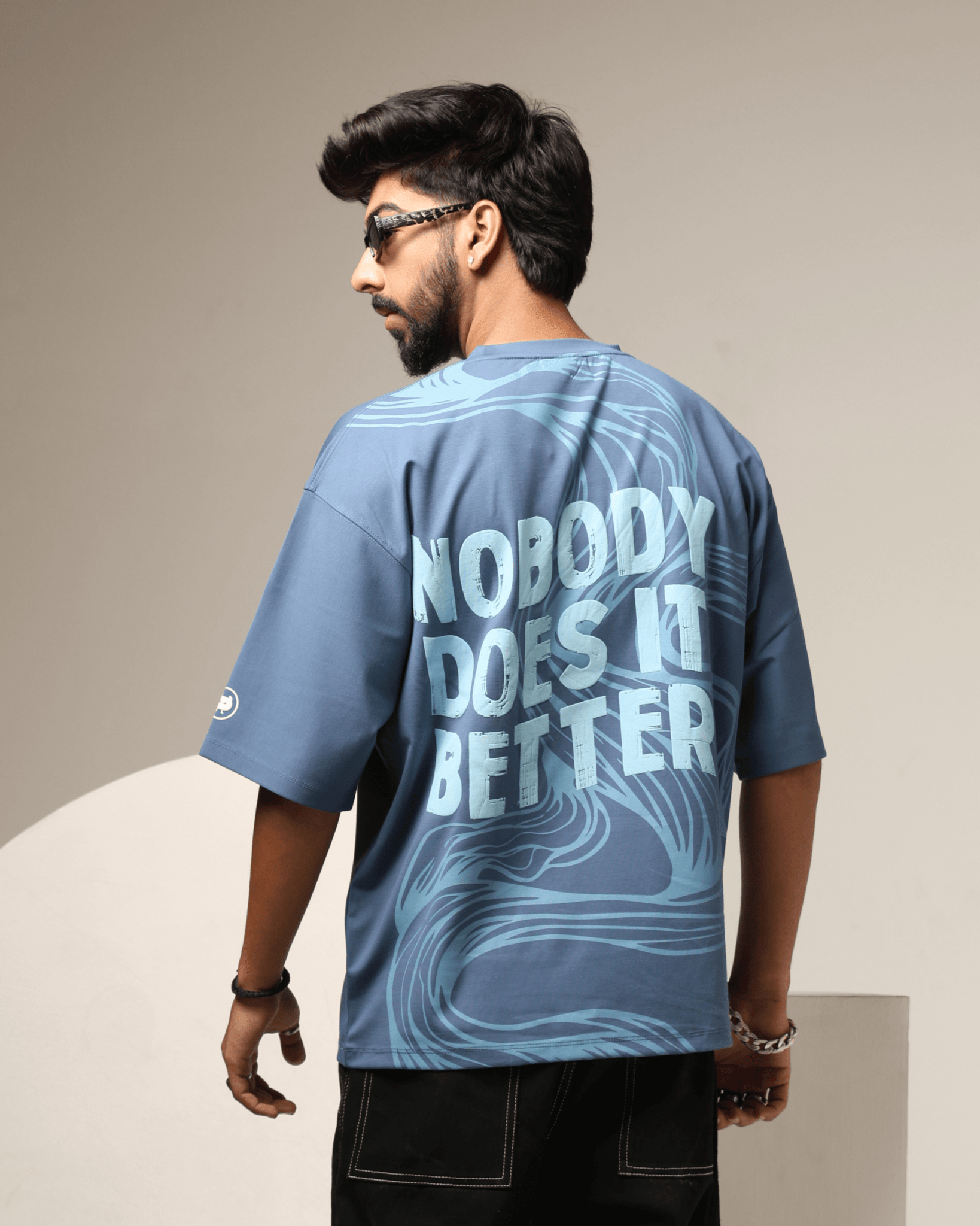 NOBODY DOES IT BETTER [BLUE] - Bad Lies