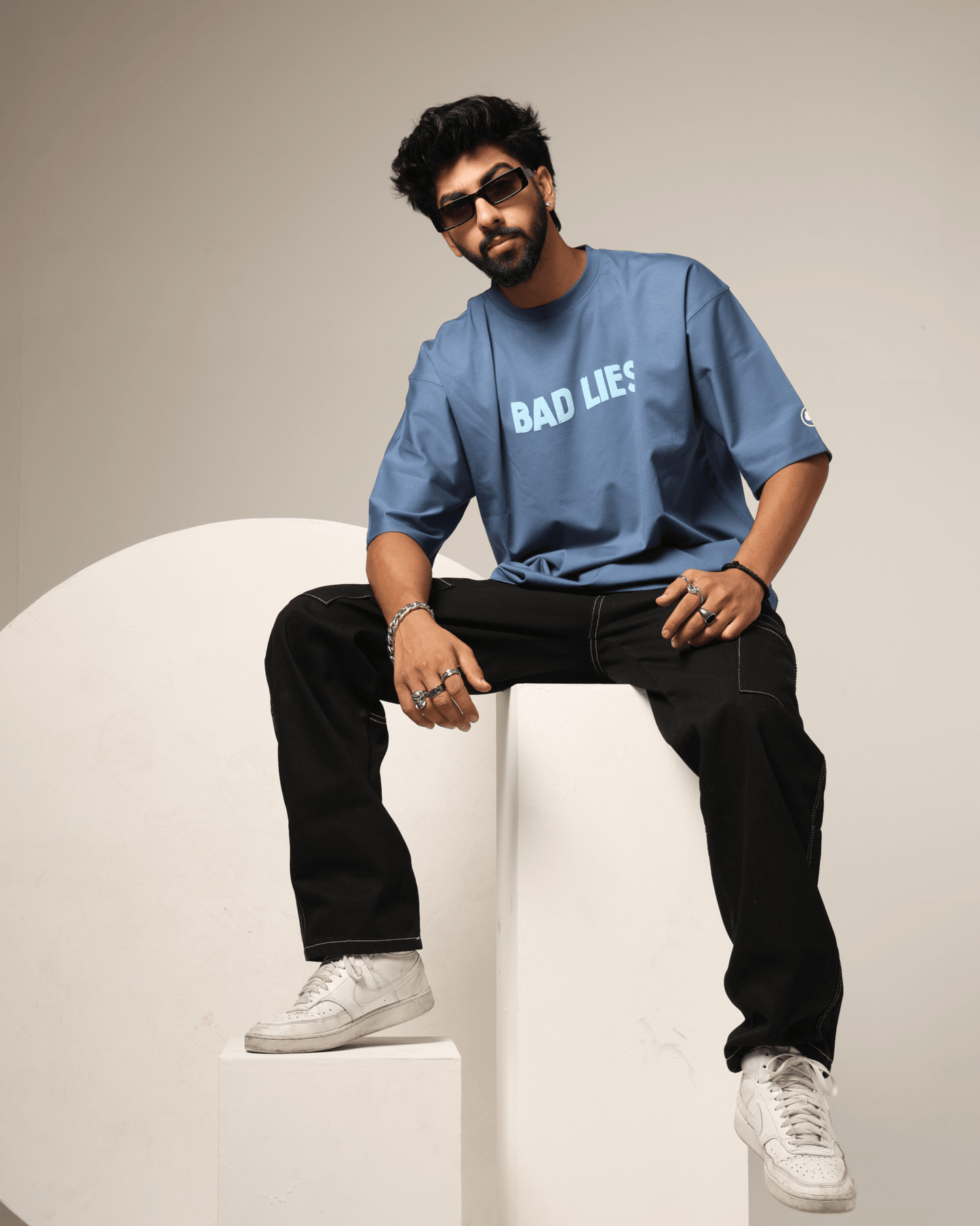 NOBODY DOES IT BETTER [BROWN] - Bad Lies