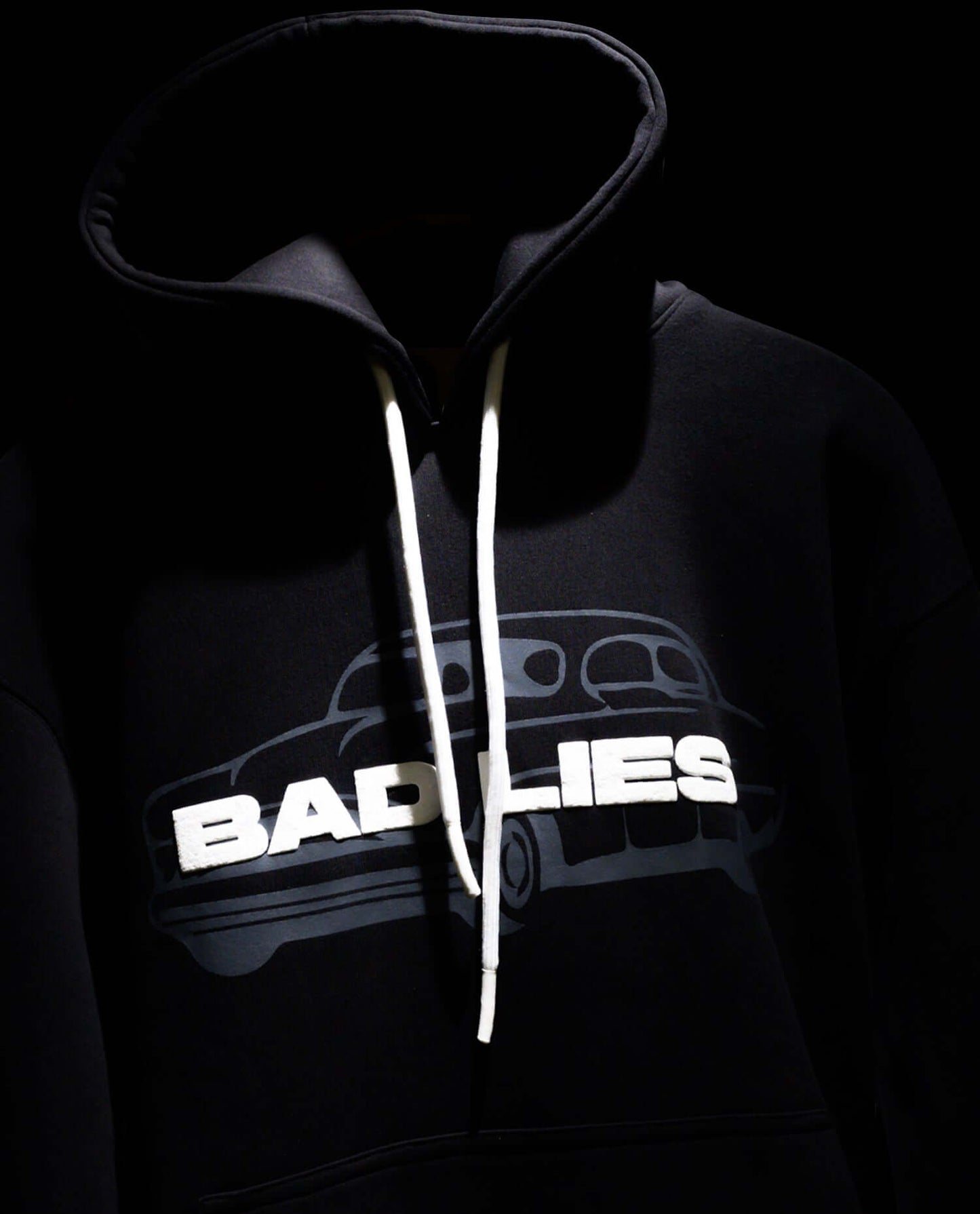 TELL ME WHAT YOU SEE MY CARS OR ME ? - Bad Lies