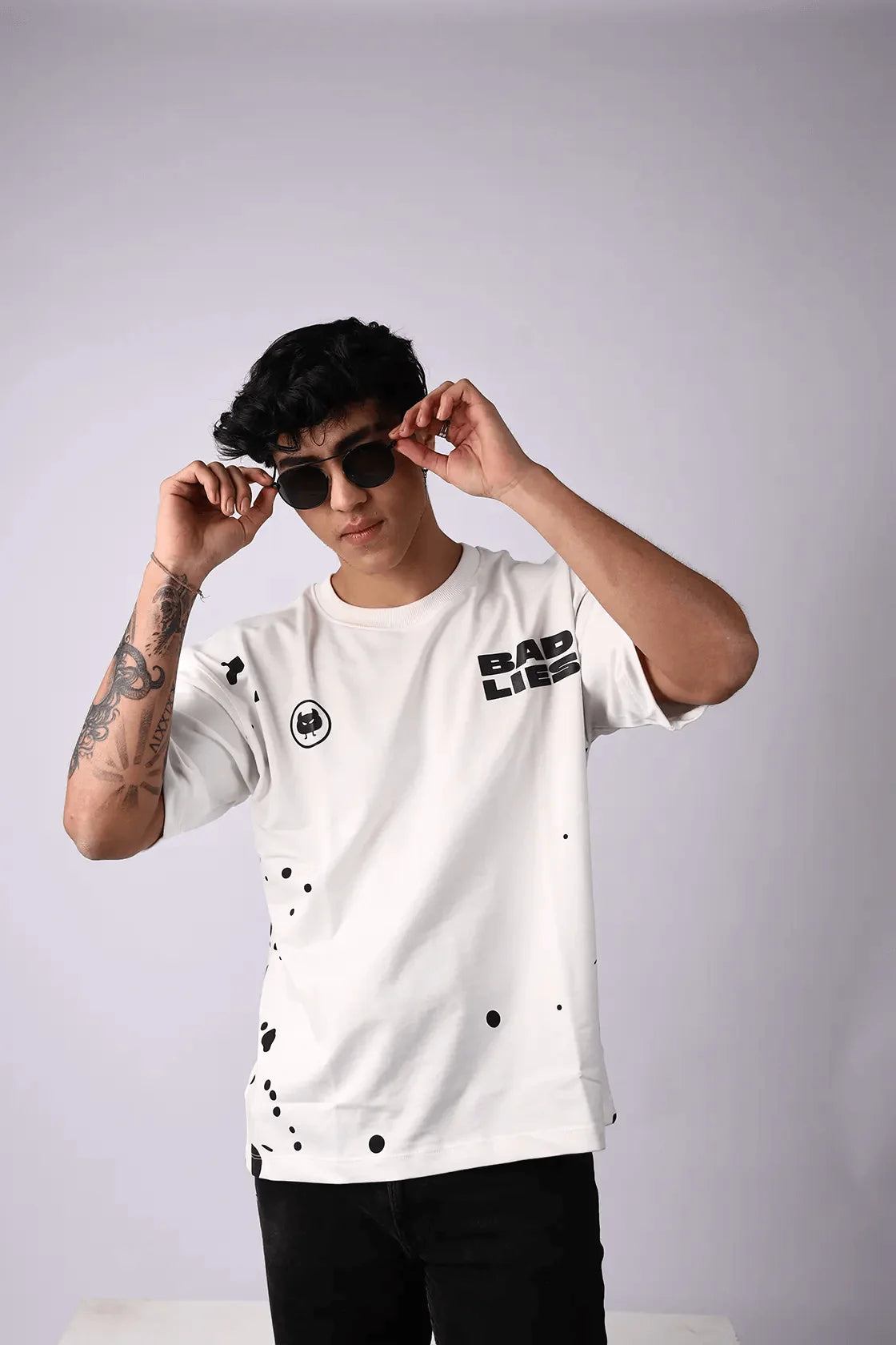 WORK HARD [WHITE] - Bad Lies